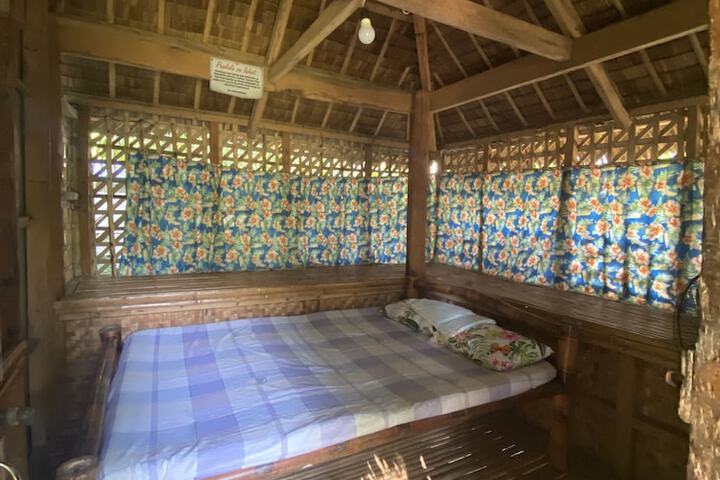 Room 9 of 59