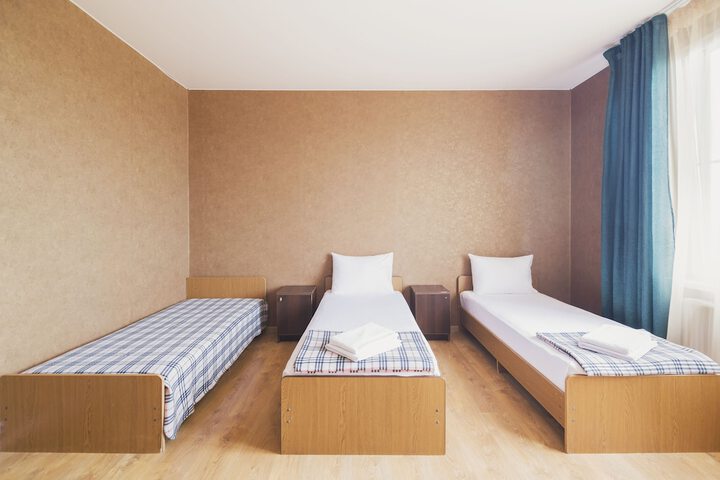Room 4 of 34