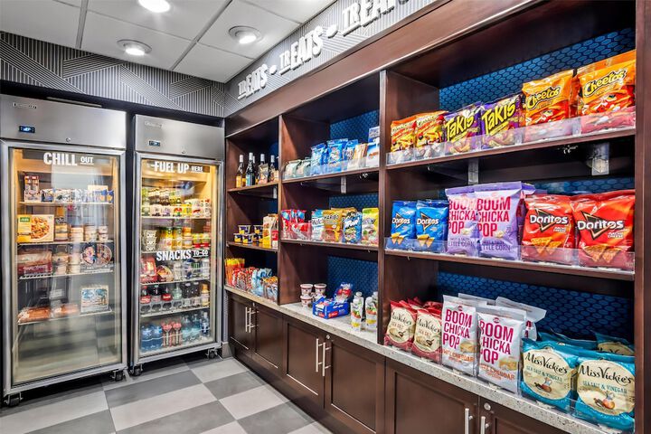 Snack bar