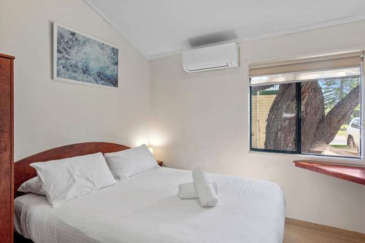 Room 12 of 51