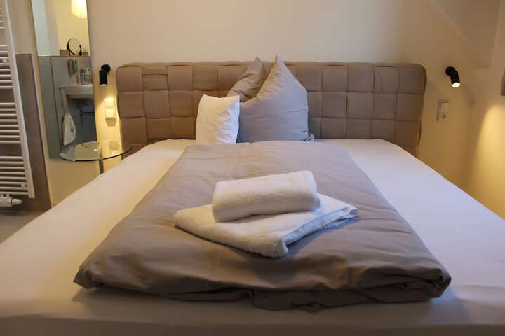 Room 14 of 29