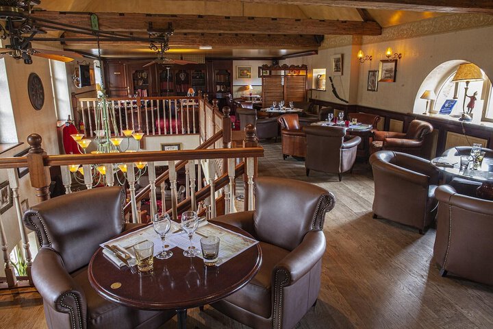 Dining Photos