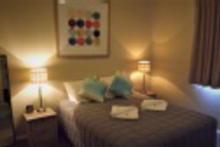 Room 221 of 276