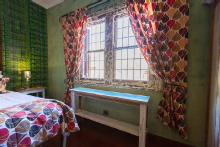 Room 214 of 252