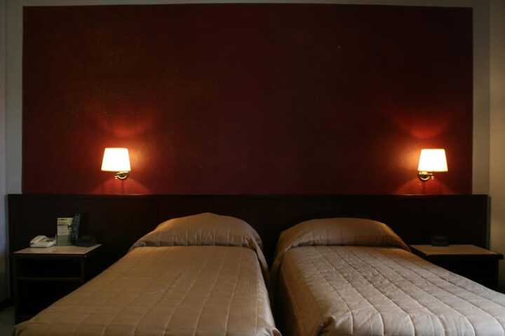 Room 26 of 58