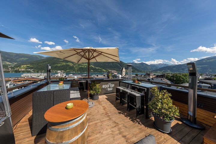 Sundeck 60 of 71