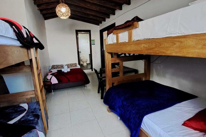 Room 25 of 125