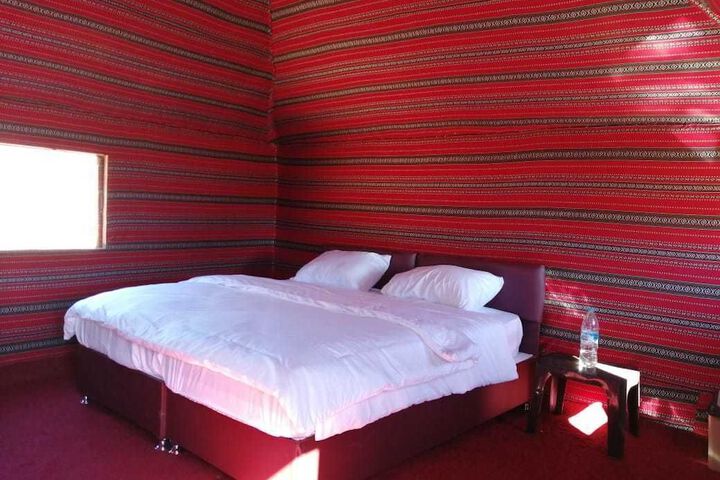 Room 3 of 34