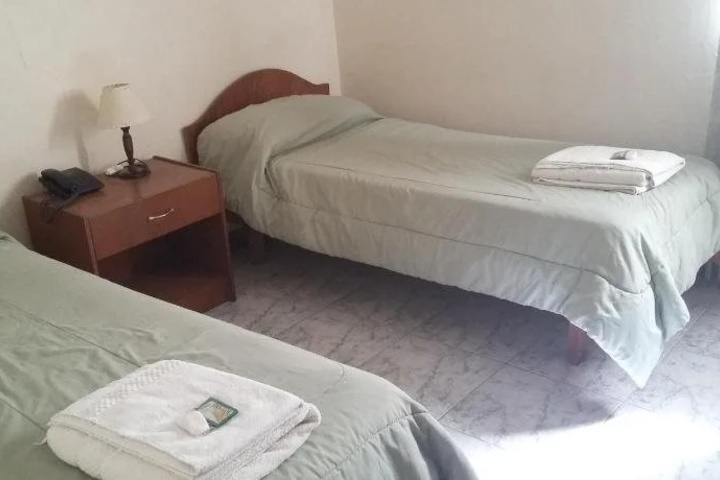 Room 4 of 19