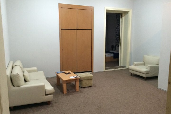 Room 14 of 31