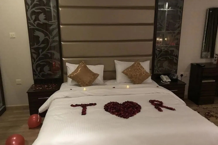 guest_rooms