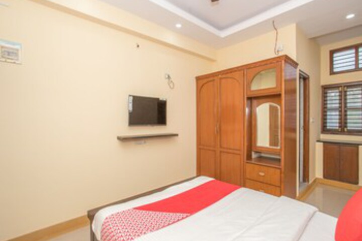 Room 27 of 27