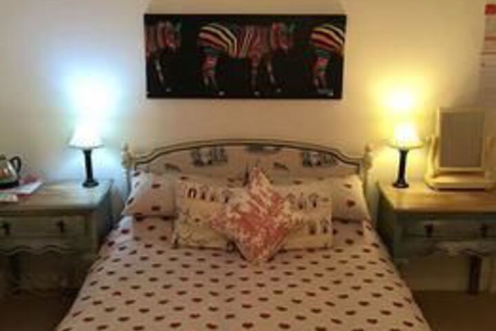Room 10 of 35