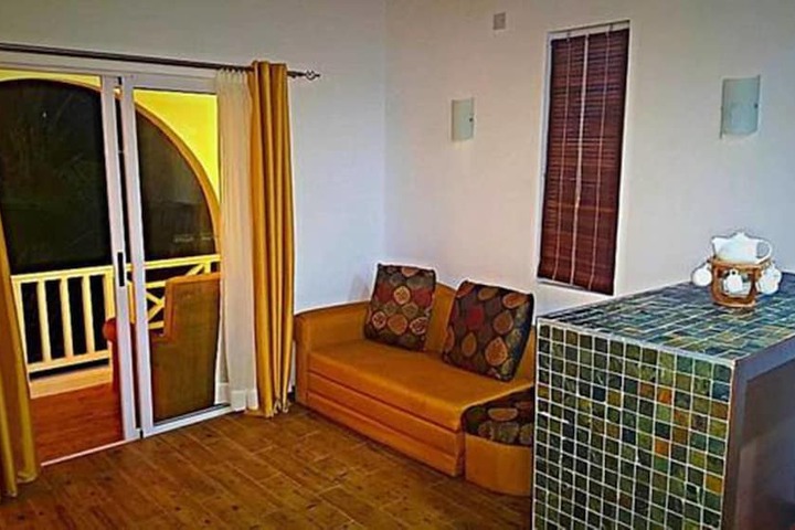 Room 18 of 87