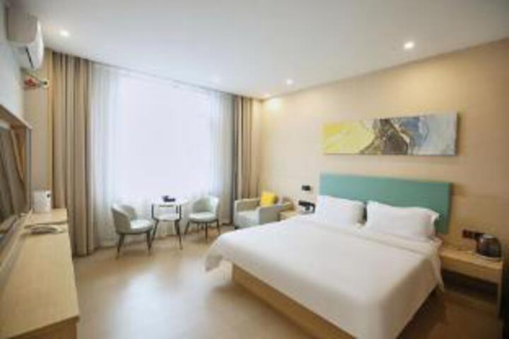 Room 10 of 10