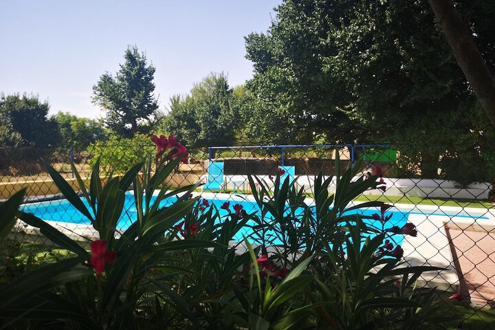 Pool Hotel