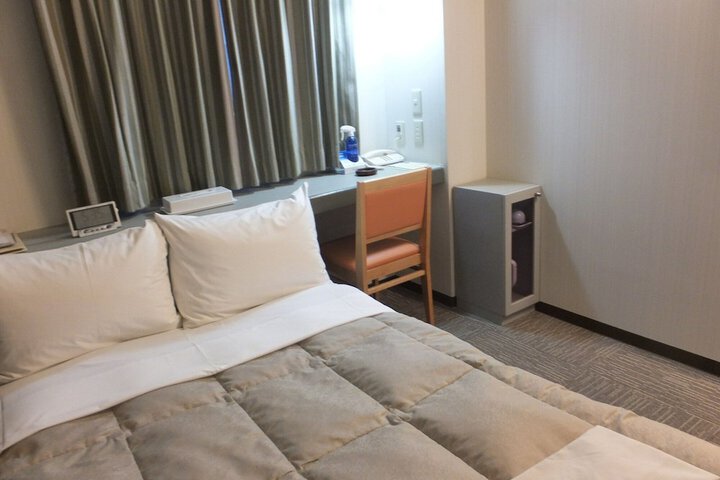 Room 16 of 35