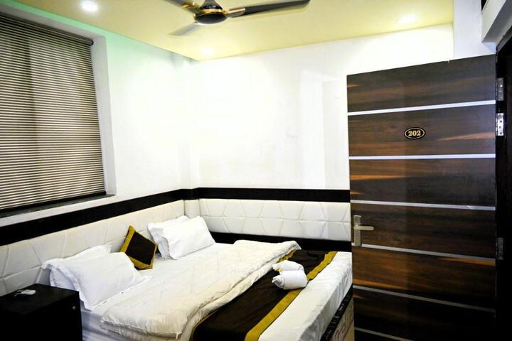General 9 of 17