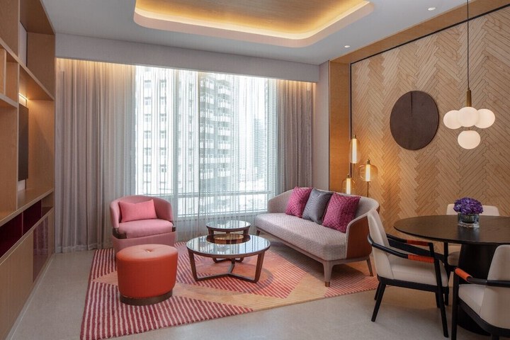 Room 60 of 110