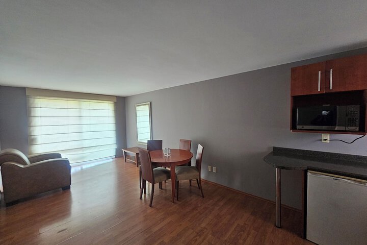 Room 13 of 21