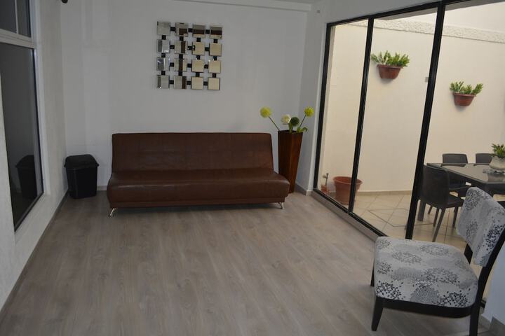 Room 8 of 15