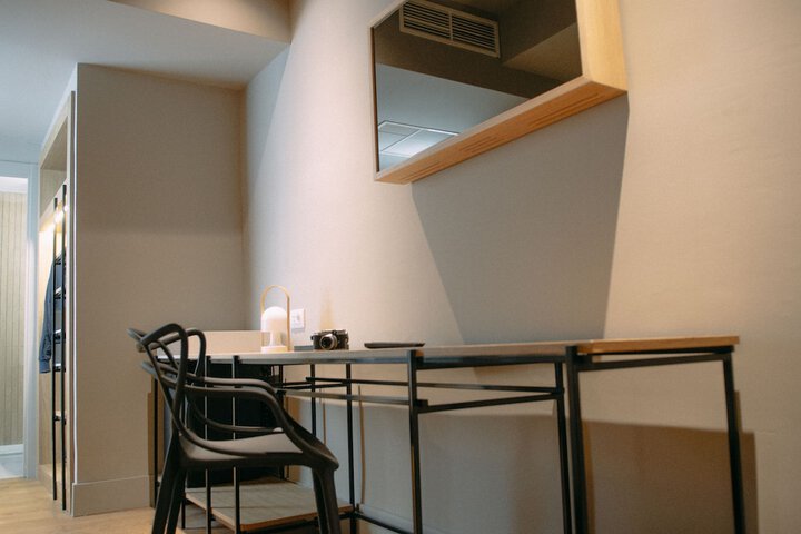 Room 7 of 43
