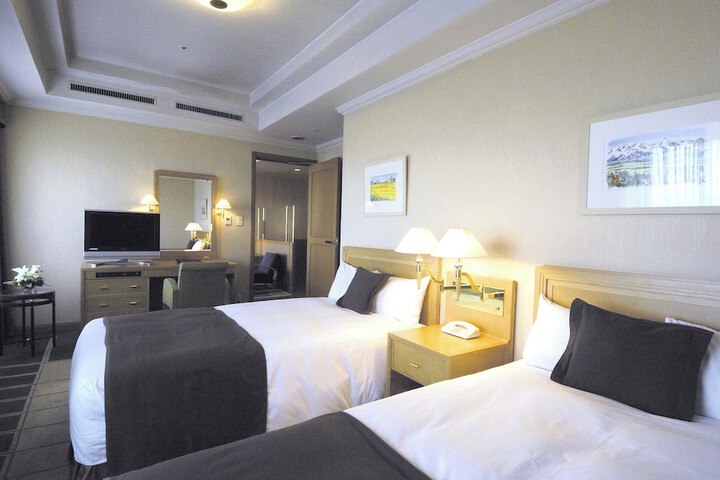 Room 7 of 149