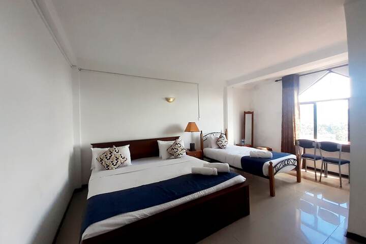 Room 8 of 21
