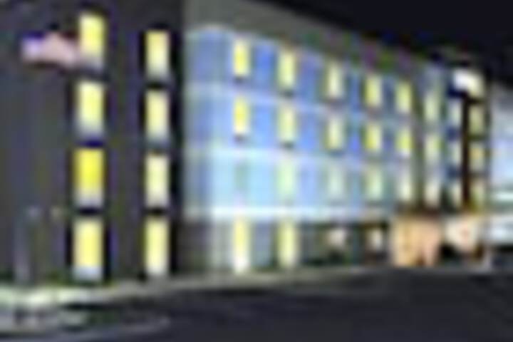 Hotel 107 of 108