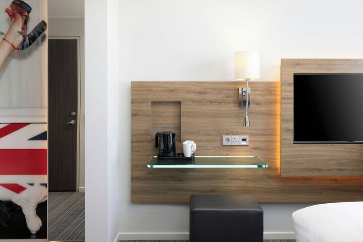 Room 22 of 88
