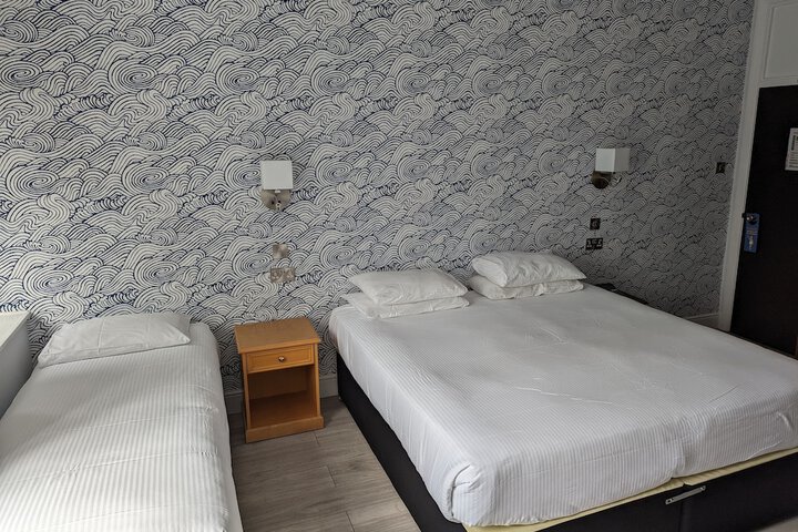 Room 40 of 118