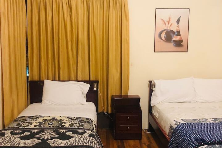 Room 9 of 26