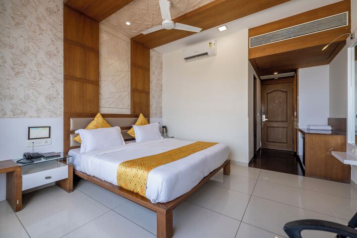 Room 28 of 55