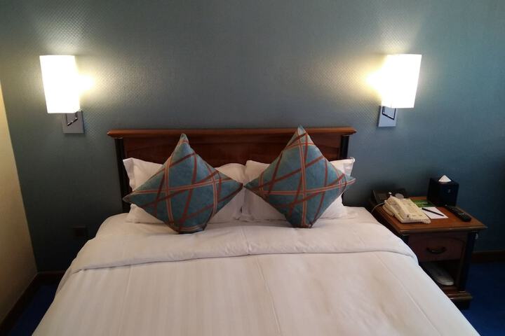 Room 20 of 60