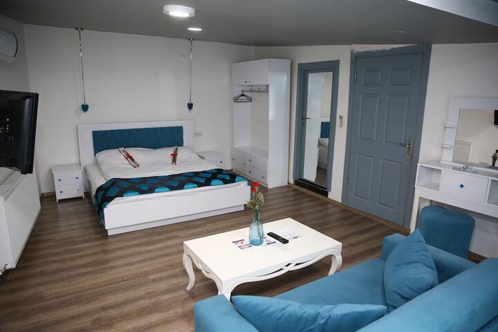 Room 5 of 41