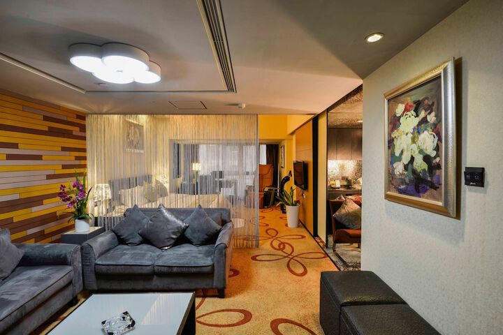 Room 20 of 46