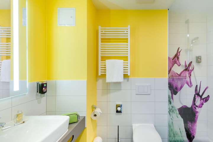 Clean Restrooms