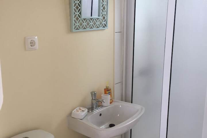 Room 20 of 36