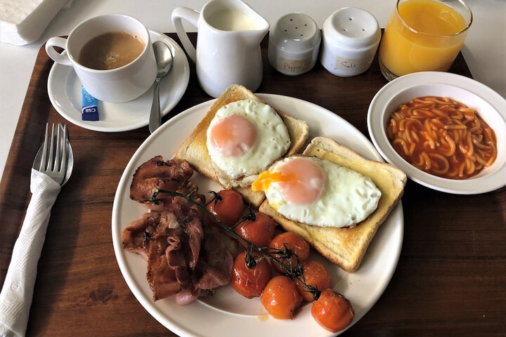Breakfast/Coffee Service 85 of 92