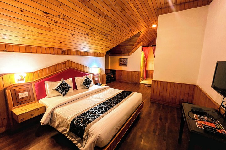 Room 13 of 43