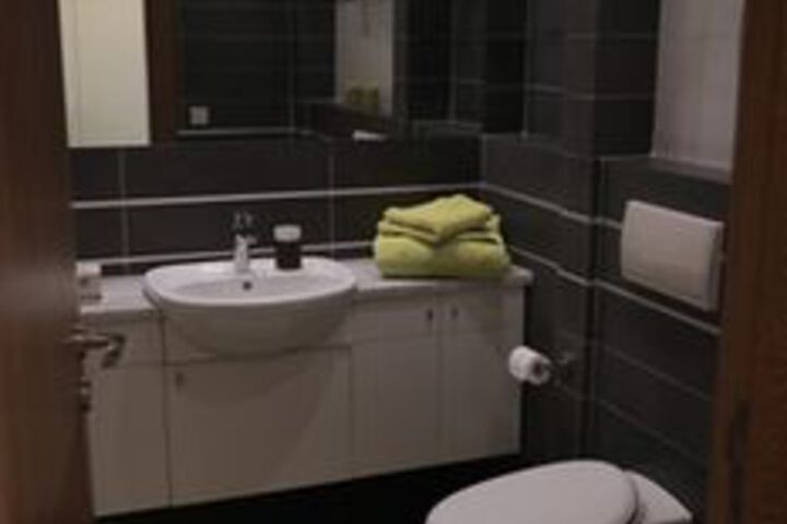 Room 2 of 23