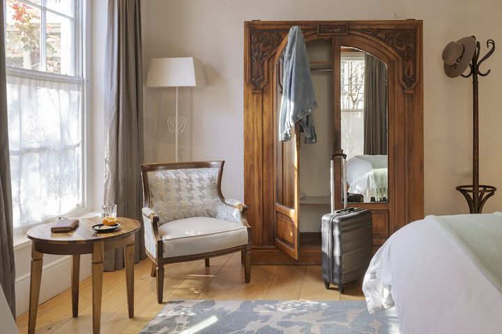 Room 20 of 172