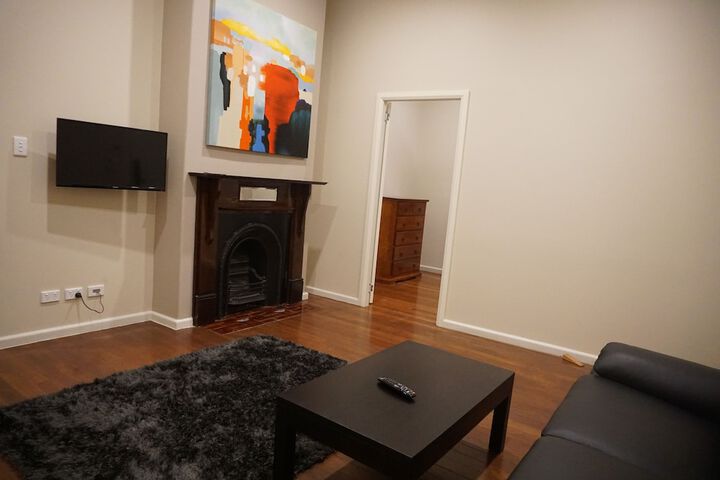Room 12 of 20