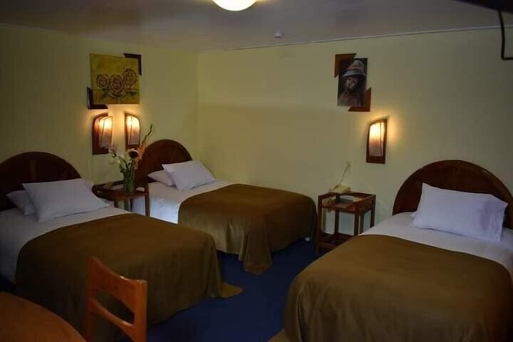 Room 6 of 24