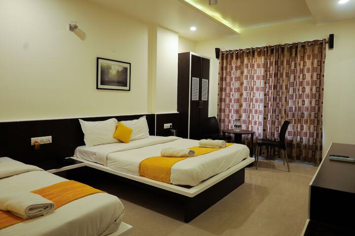 Room 16 of 39