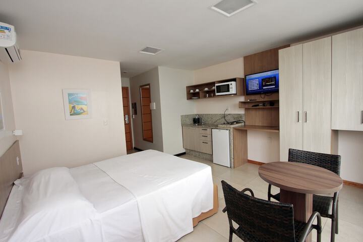 Room 3 of 63