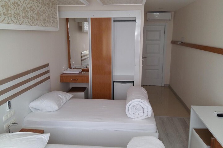 Room 17 of 56