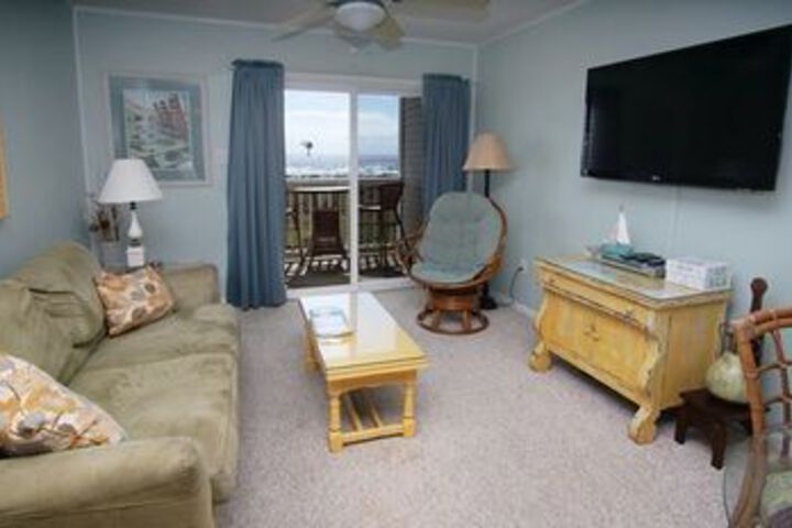 Room 15 of 19