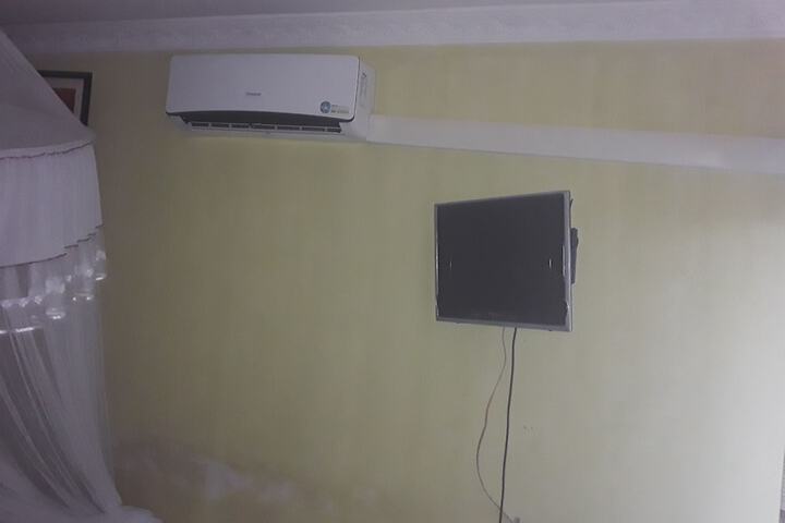 Room 5 of 20