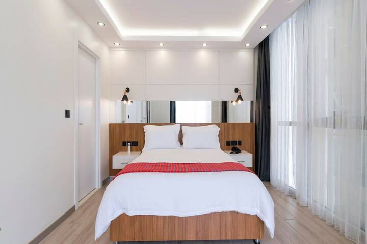Room 9 of 38